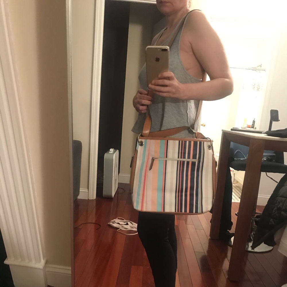 Cole haan crossbody bag